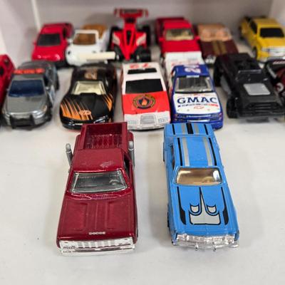 LOT 179: Race Cars, Lightning McQueen, Wrestling Cars, and More