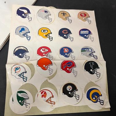 LOT 181: Vintage Sports Collectibles, - Baseball, Football, Basketball