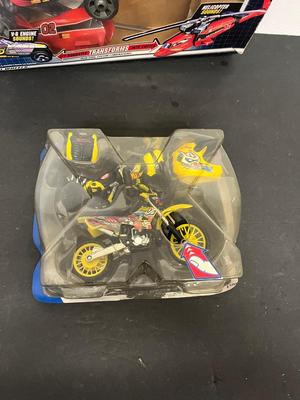 LOT 185: Big Lot of Toys - Motorcycles and More