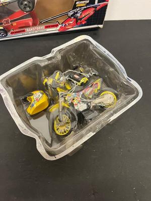 LOT 185: Big Lot of Toys - Motorcycles and More