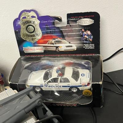 LOT 187: Police Vehicle -Themed Toys