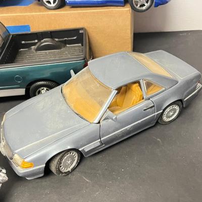 LOT 189: Collection of Model Cars