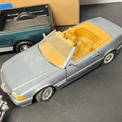 LOT 189: Collection of Model Cars