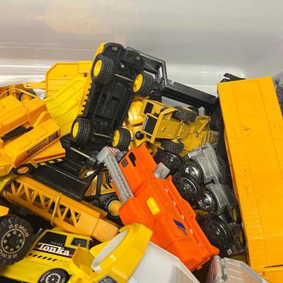 LOT 190:: Big Bin of Construction Vehicle Toys