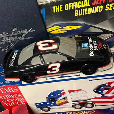 LOT 191: AutomotiveThemed Toys and Collectibles - Classic Cars, Nascar and More