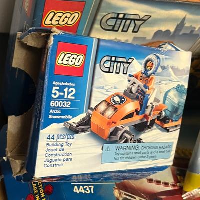 LOT 192: Big Lot of Building Toys and More - Lego, Mega Bloks