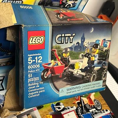 LOT 192: Big Lot of Building Toys and More - Lego, Mega Bloks