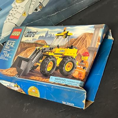 LOT 192: Big Lot of Building Toys and More - Lego, Mega Bloks