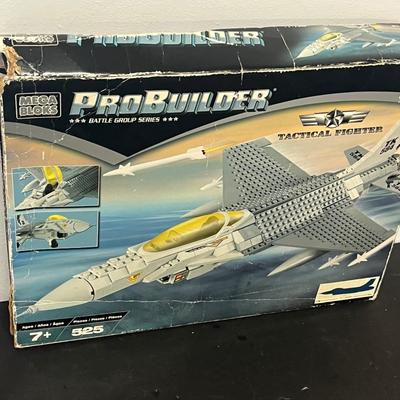 LOT 192: Big Lot of Building Toys and More - Lego, Mega Bloks