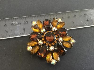 Gorgeous Large Rhinestone Aurora Borealis Vintage Brooch
