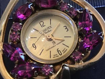Mechanical Working Swiss Quartex Heart Watch Necklace