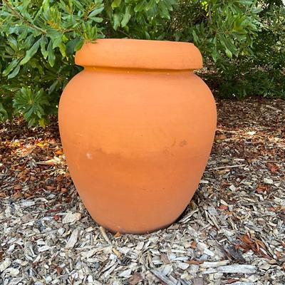 Sale Photo Thumbnail #238: Measures: 22" high x 20" diameter