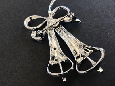 Silver Tone Holiday Brooch