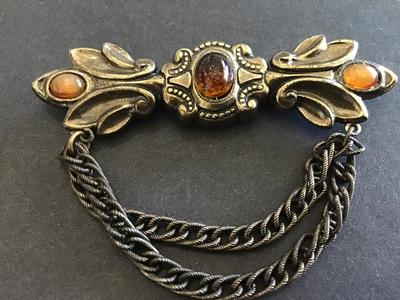 Nice Fashion Brooch