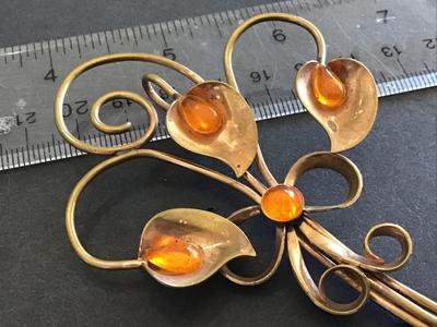 Large Beatiful Vintage Brooch