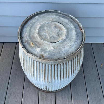 Sale Photo Thumbnail #289: Used as a side table for outdoor patio
Measures: 20.5" high x  19" diameter