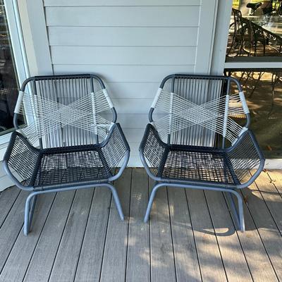 Sale Photo Thumbnail #298: Comes with seat cushions
28" wide x 18" seat height x 33" high x 19" seat depth x 26" deep
Table 18"Diameter x 18.25"H