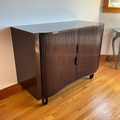 Sale Photo Thumbnail #321: Comes with spare feet
Has few scratches on top please refer to photos
Twelve drawers. Big scratch on left side
Left side track has small derailing
Measures: 48" wide x 21.5" deep x 36" high