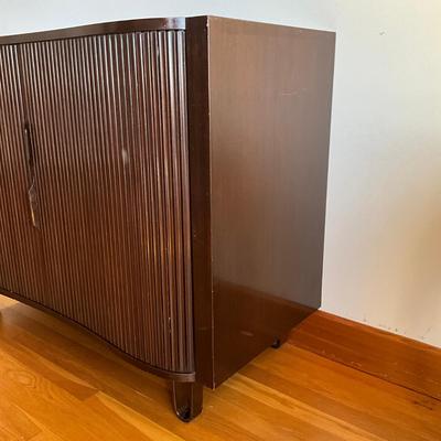 Sale Photo Thumbnail #318: Comes with spare feet
Has few scratches on top please refer to photos
Twelve drawers. Big scratch on left side
Left side track has small derailing
Measures: 48" wide x 21.5" deep x 36" high