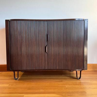 Sale Photo Thumbnail #323: Comes with spare feet
Has few scratches on top please refer to photos
Twelve drawers. Big scratch on left side
Left side track has small derailing
Measures: 48" wide x 21.5" deep x 36" high
