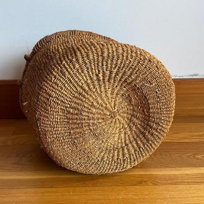 Sale Photo Thumbnail #371: Measures: 12.5" high x 13" diameter
