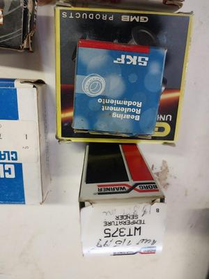 AUTO BEARINGS AND SEALS