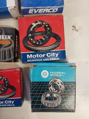 AUTO BEARINGS AND SEALS