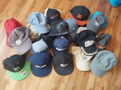 DOLLECTION OFMENS CAPS