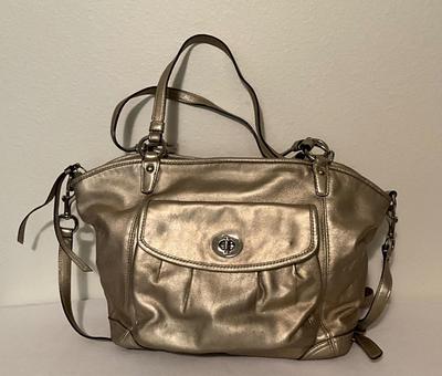 Sale Photo Thumbnail #15: .