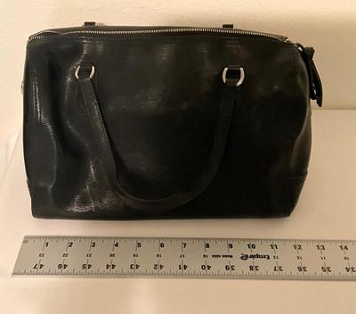 Sale Photo Thumbnail #34: great condition, however the main zipper is not working