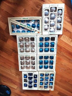 BLUE AND WHITE/SILVER CHRISTMAS ORNAMENTS