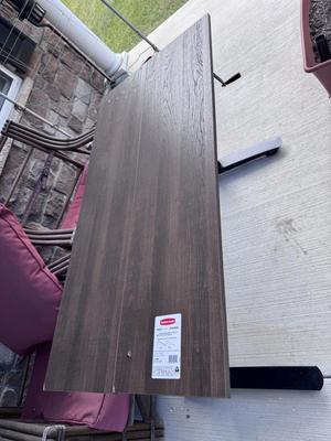 Adjustable height table
