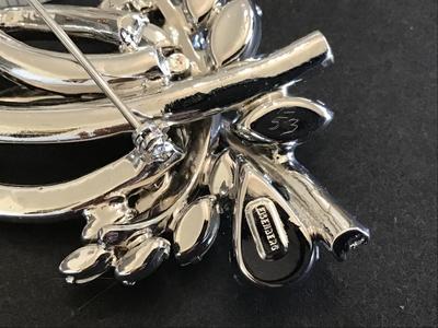Eisenberg Signed Crystal Brooch 3x2 Statement. Excellent
