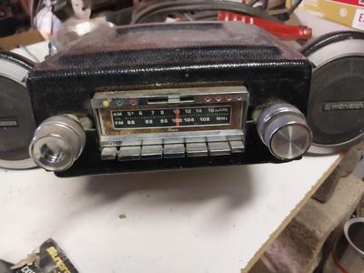 MOTORCYCLE RADIO WITH SPEAKERS