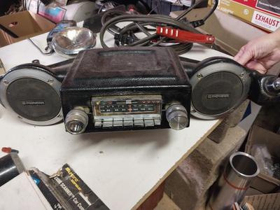 MOTORCYCLE RADIO WITH SPEAKERS
