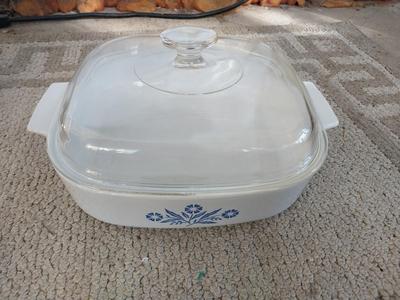 LARGE CORNINGWARE DISH WITH LID-CHOPPER-PYREX MEASURING CUP-STRAINER