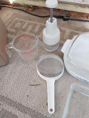 LARGE CORNINGWARE DISH WITH LID-CHOPPER-PYREX MEASURING CUP-STRAINER