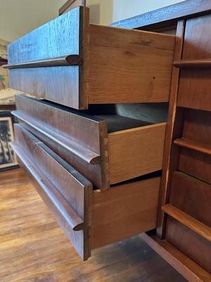 Kent-Coffey “The Simplicité” Mid-Century Modern Dresser w/ Mirror