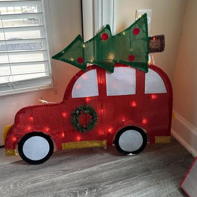 Sale Photo Thumbnail #525: Christmas- Lighted Car with Tree Yard Decor; Tested/Works, all pieces included
