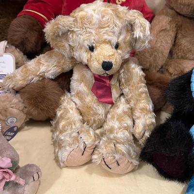 Sale Photo Thumbnail #548: Big Ole Lot of Cuddly Teddy Bears! From vintage to new (Hallmark) Bombay Wilson, Bombay Stanley, Lord & Taylor, Wildlife - all in great condition!