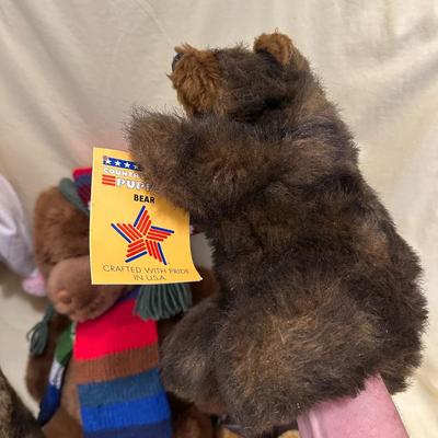 Sale Photo Thumbnail #563: Another Lot of Teddy Bears! Life, Bombay Mei Ying (aged and loved), Mary Meyer, Gund, North American Bear Co, Wallace Berry- in mixed condition from excellent to loved!