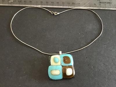 925 Chain With Beautiful Glass Pendant
