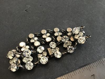 Rhinestone Latching Bracelet