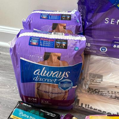 Sale Photo Thumbnail #769: Home Personal Care Products Lot - bed pads and personal pads