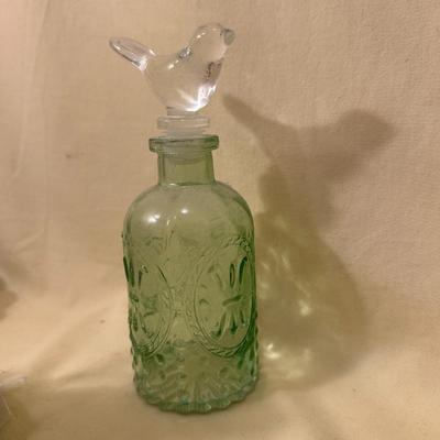 Sale Photo Thumbnail #795: 8 Birds, Birds, Birds! Ceramic, Glass Figurines/Decor