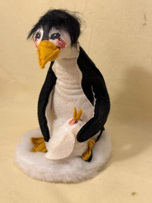 Sale Photo Thumbnail #869: Annalee Vintage Mobilitee Dolls #3: Penguin with Baby, Meredith, NH USA 1993- 7" tall - great condition
