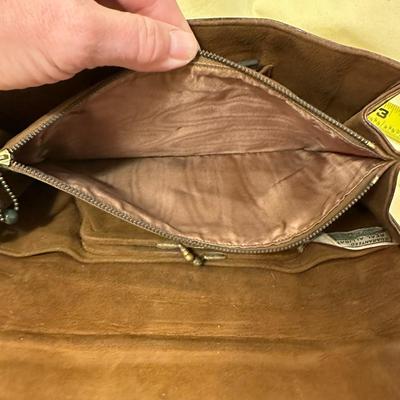 Sale Photo Thumbnail #914: Brown Real Alligator Clutch Handbag - It's Got Claws! This one is most unusual- what a conversation piece, ladies! And in great shape! 10" x 6"