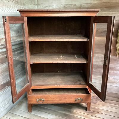 Sale Photo Thumbnail #693: One drawer at bottom
Measures: 36.5" wide x 54" high x 20.5" deep