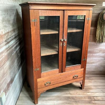 Sale Photo Thumbnail #694: One drawer at bottom
Measures: 36.5" wide x 54" high x 20.5" deep