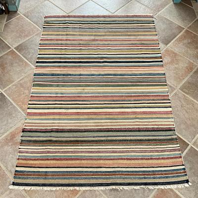 Sale Photo Thumbnail #798: Measures: 4'3" wide x 5'8" long